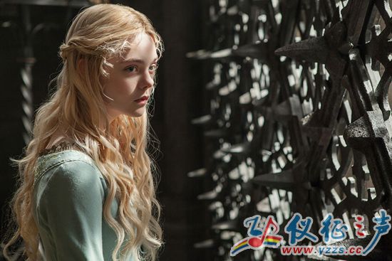 仪征幸福蓝海影城举行《沉睡魔咒》首映暨抽奖活动